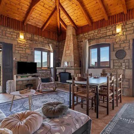 Prázdninový dům Polilimnio Foteini's Mini Castle